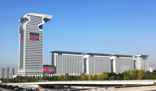 盤(pán)古大觀不銹鋼煙囪安裝